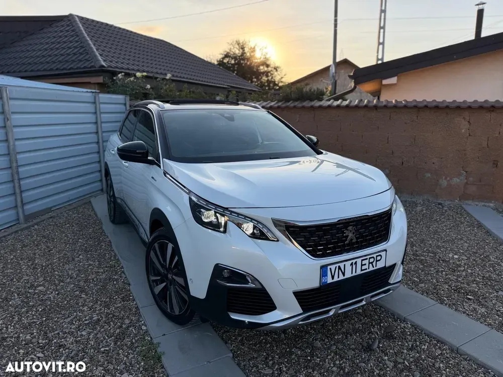 Peugeot 3008 II PHEV 300 EAT8 4X4 GT — imagine 3