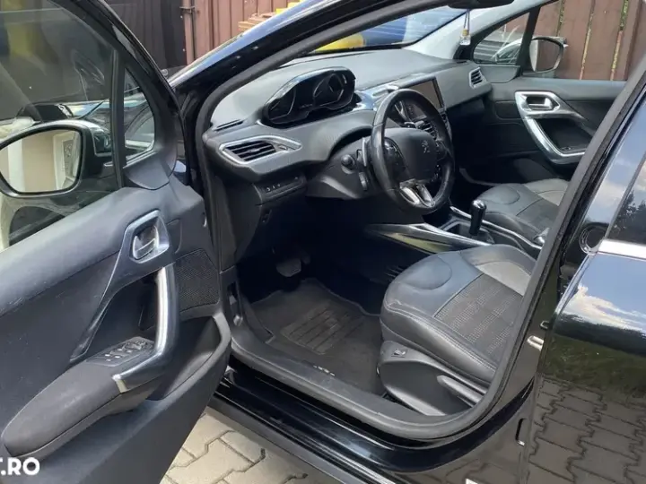 Peugeot 2008 I e-HDi FAP 92 EGS6 STOP & START Allure