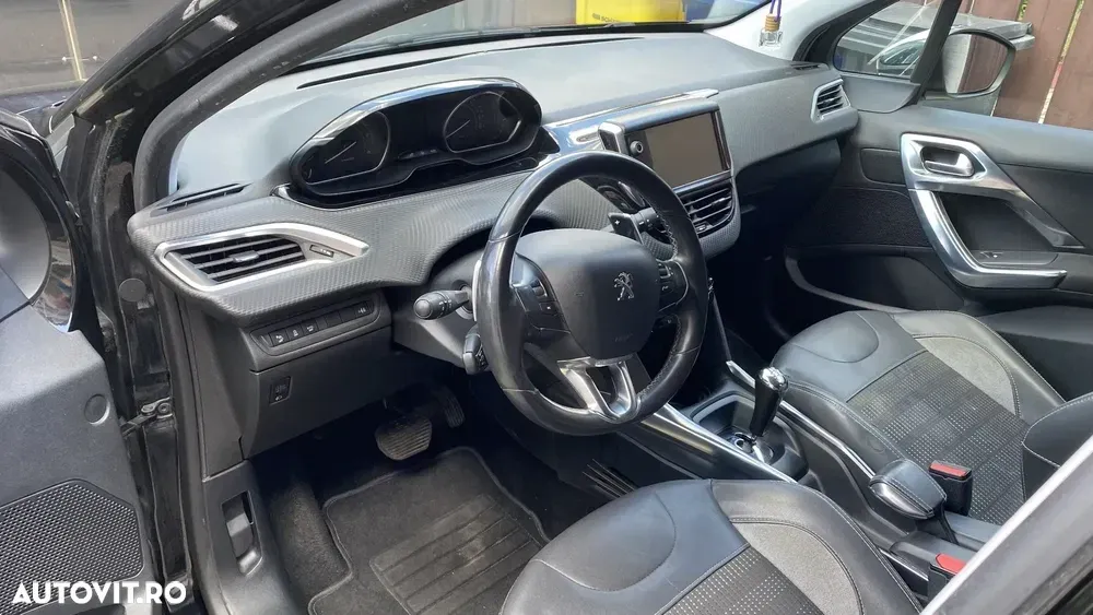 Peugeot 2008 I e-HDi FAP 92 EGS6 STOP & START Allure — imagine 3