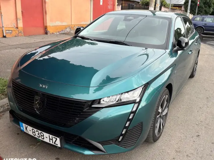 Peugeot 308 III 180 e-EAT8 Active Pack