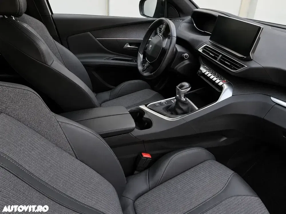 Peugeot 3008 II 1.2 PureTech Turbo S&S Allure — imagine 5