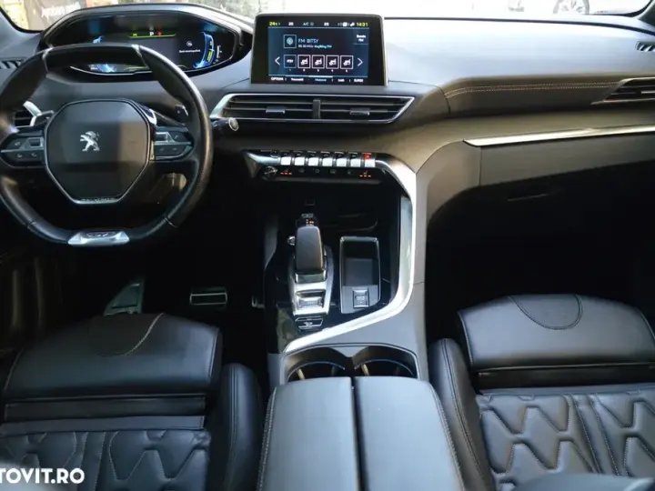 Peugeot 3008 PHEV 300 EAT8 4X4 GT