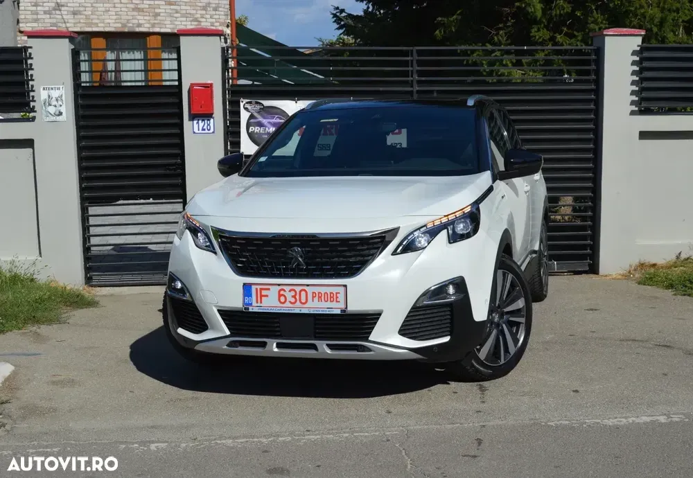 Peugeot 3008 PHEV 300 EAT8 4X4 GT — imagine 2