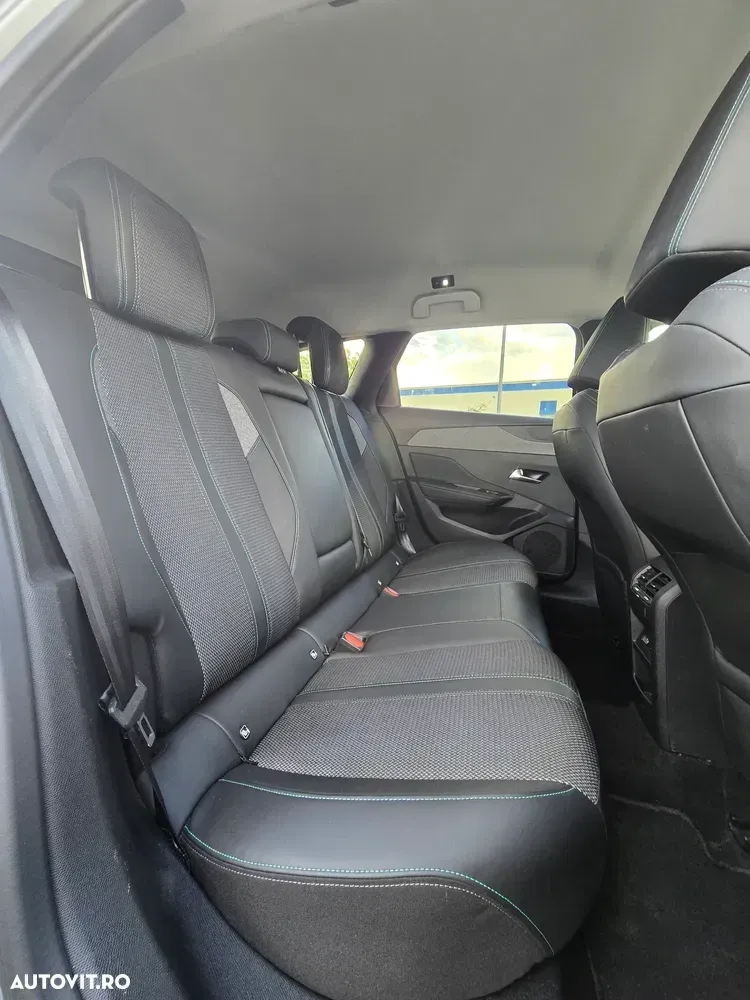 Peugeot 308 III PureTech 130 EAT8 Active Pack — imagine 5
