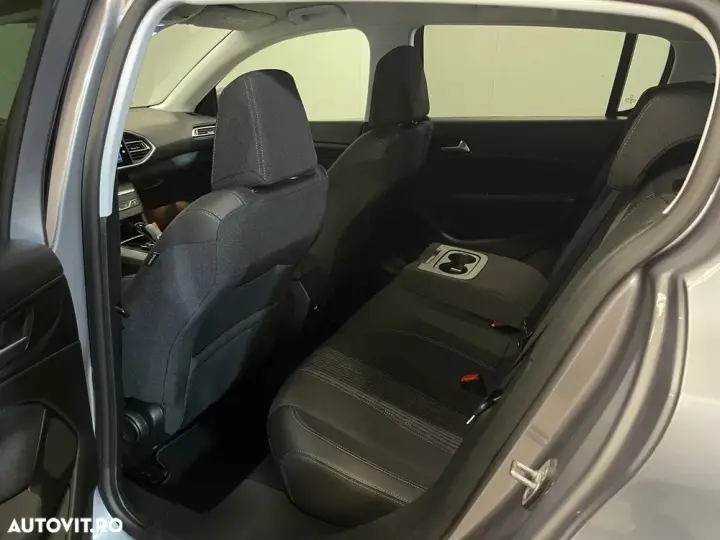 Peugeot 308 II 1.5 BlueHDi FAP STT EAT8 Active