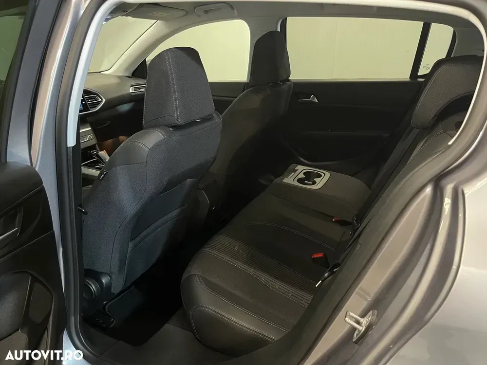 Peugeot 308 II 1.5 BlueHDi FAP STT EAT8 Active — imagine 5