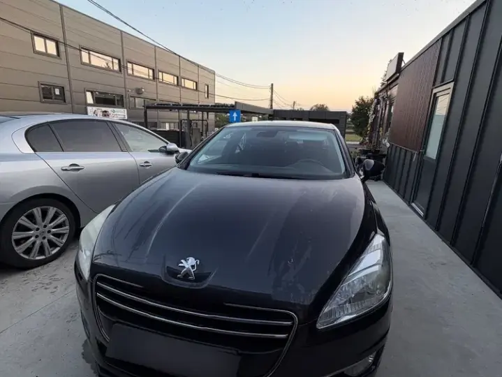 Peugeot 508 I 2.0 HDI FAP BVA Active