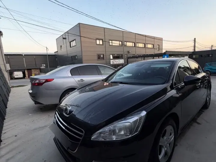 Peugeot 508 I 2.0 HDI FAP BVA Active