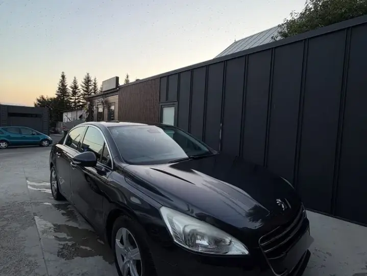 Peugeot 508 I 2.0 HDI FAP BVA Active