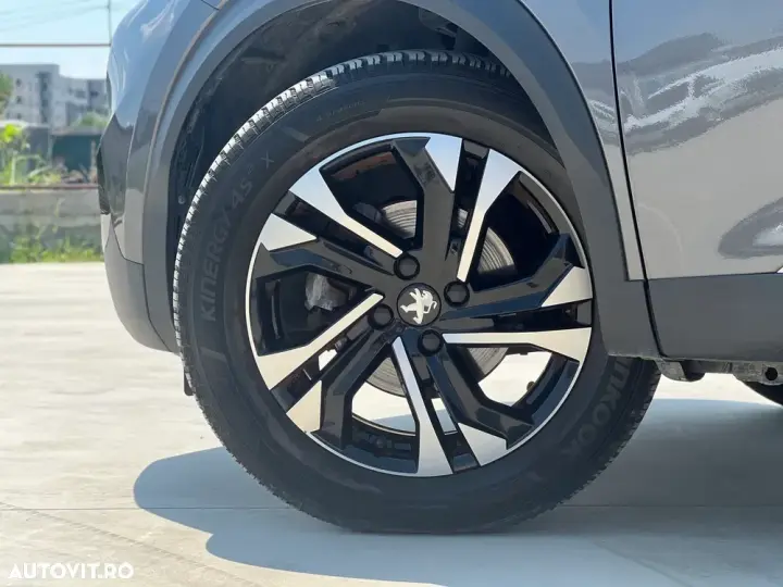 Peugeot 2008 II PureTech 130 EAT8 Allure
