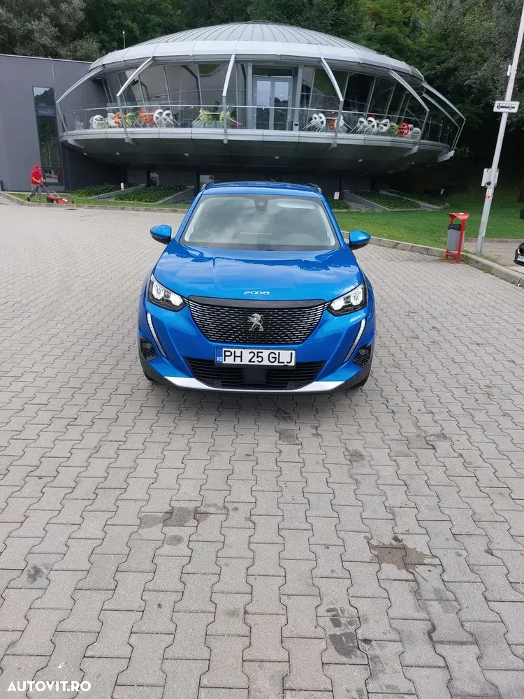 Peugeot 2008 II 1.5 BlueHDI FAP Allure — imagine 4