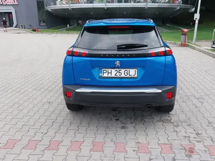Peugeot 2008 II 1.5 BlueHDI FAP Allure