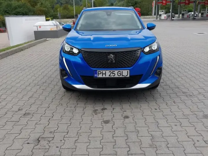 Peugeot 2008 II 1.5 BlueHDI FAP Allure