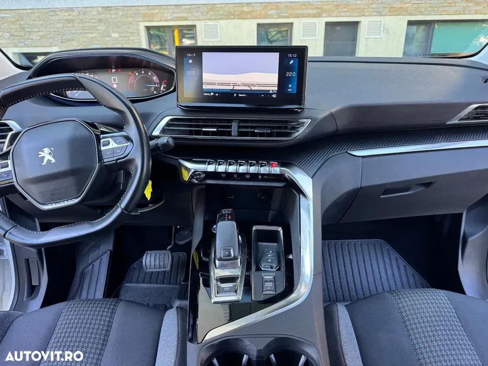 Peugeot 3008 II PureTech 130 Stop & Start GPF EAT8 Allure Pack — imagine 4