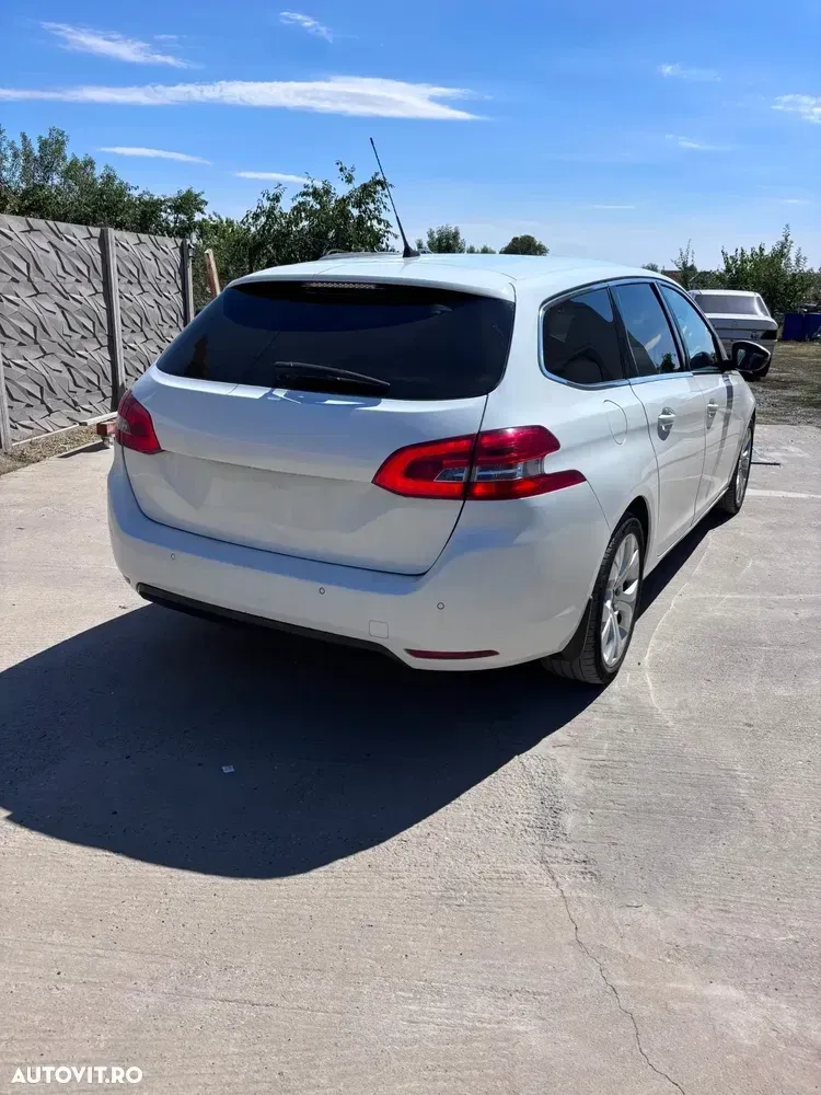 Peugeot 308 II 1.6 BlueHDi FAP STT Active Aut. — imagine 3