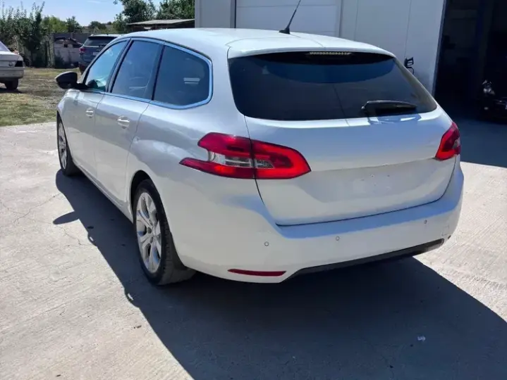 Peugeot 308 II 1.6 BlueHDi FAP STT Active Aut.