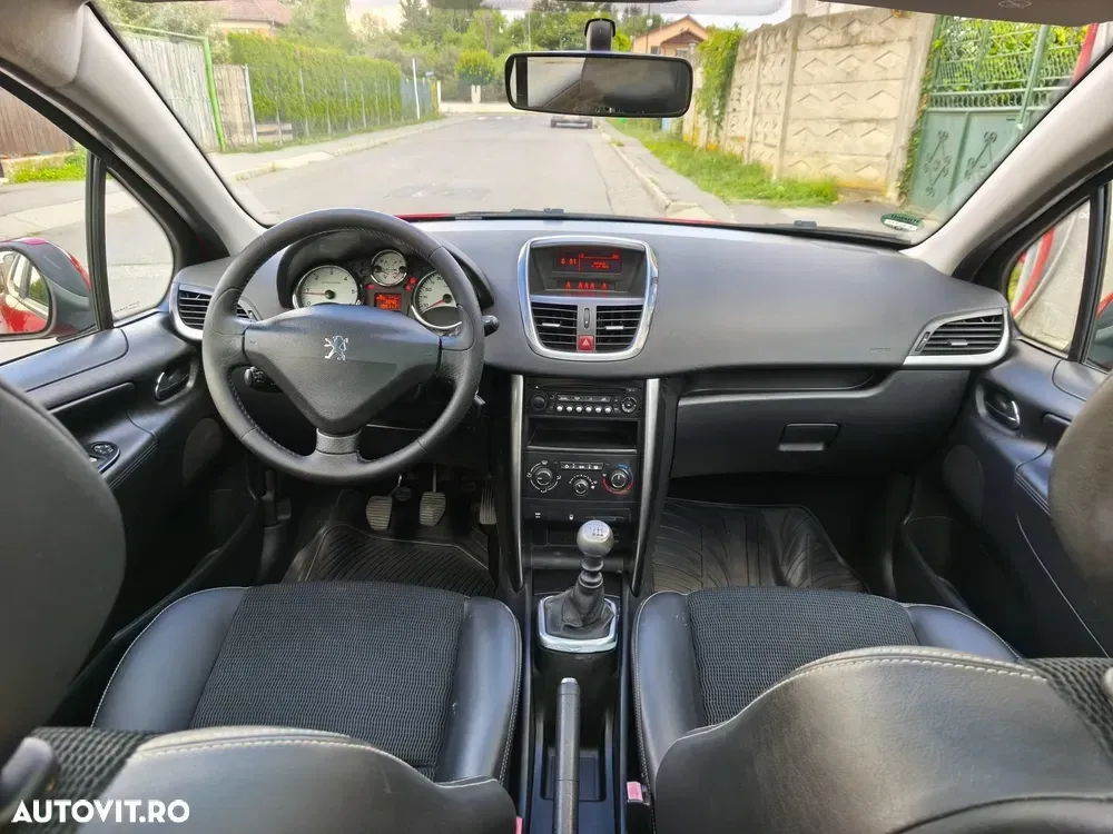Peugeot 207 — imagine 4