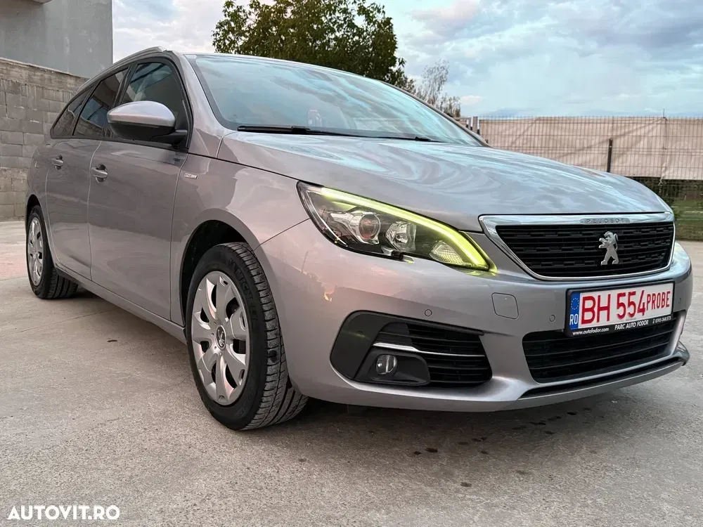 Peugeot 308 II — imagine 2