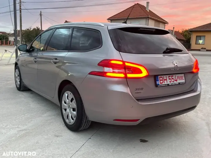 Peugeot 308 II