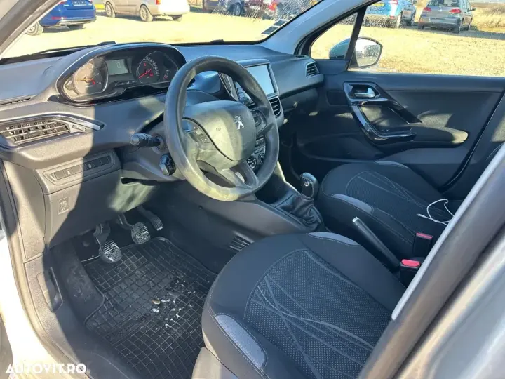 Peugeot 208 I HDi 68 Access