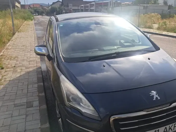 Peugeot 3008 I