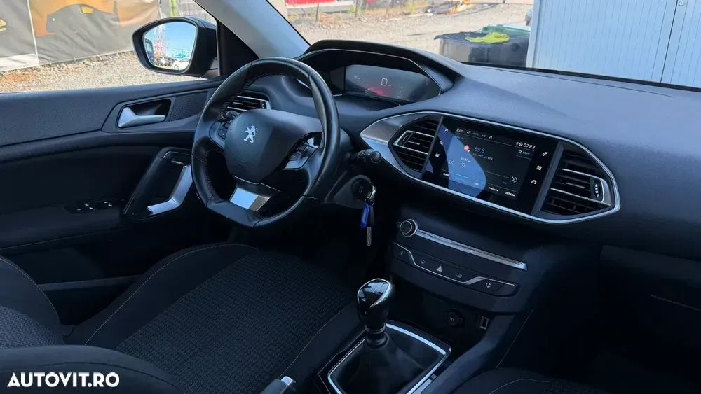 Peugeot 308 III — imagine 5