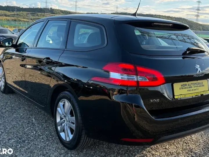 Peugeot 308 III