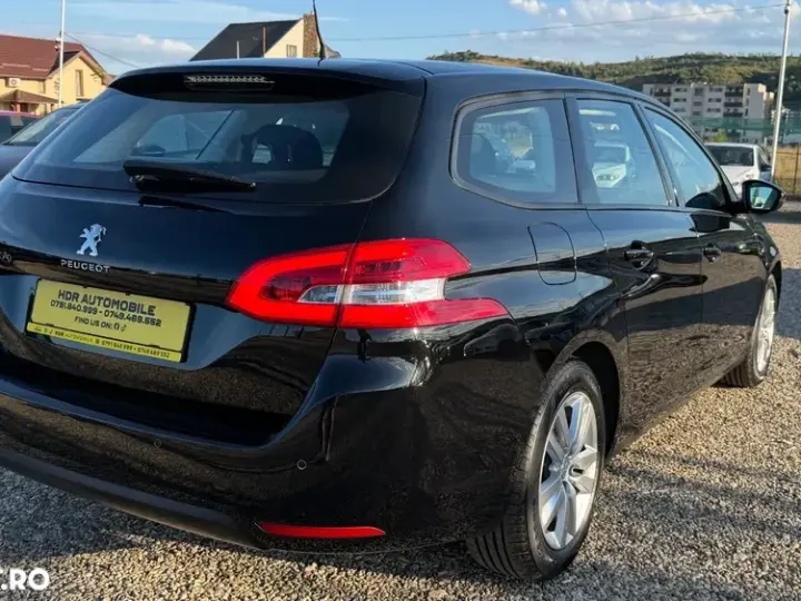 Peugeot 308 III
