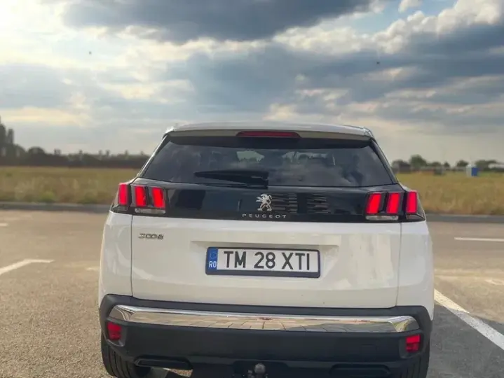 Peugeot 3008 II 1.5 BlueHDI S&S EAT8 Active