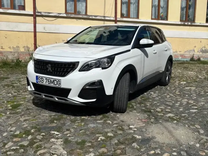 Peugeot 3008 II