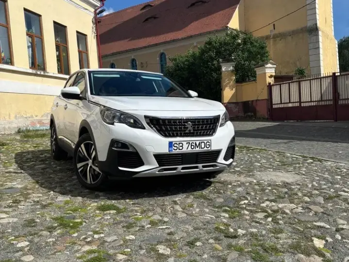 Peugeot 3008 II