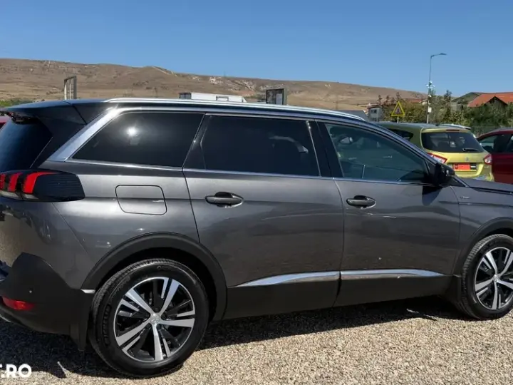 Peugeot 5008 II