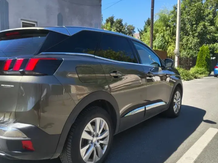 Peugeot 3008 II BlueHDi 130 Stop & Start EAT8 Allure