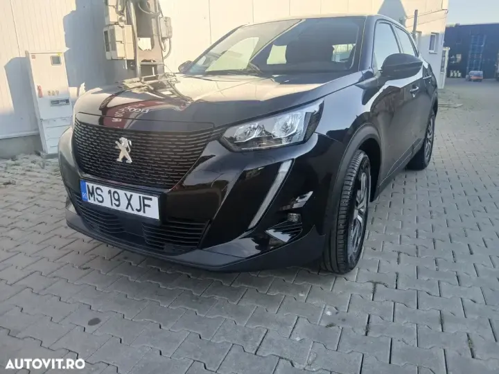 Peugeot 2008 II PureTech 100 Active