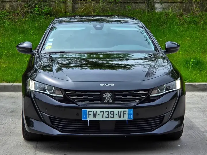 Peugeot 508 BlueHDi 130 EAT8 Allure Pack