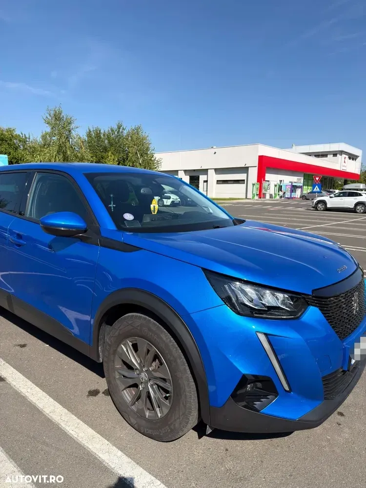 Peugeot 2008 II 1.2 L PureTech STT EAT8 Active — imagine 6