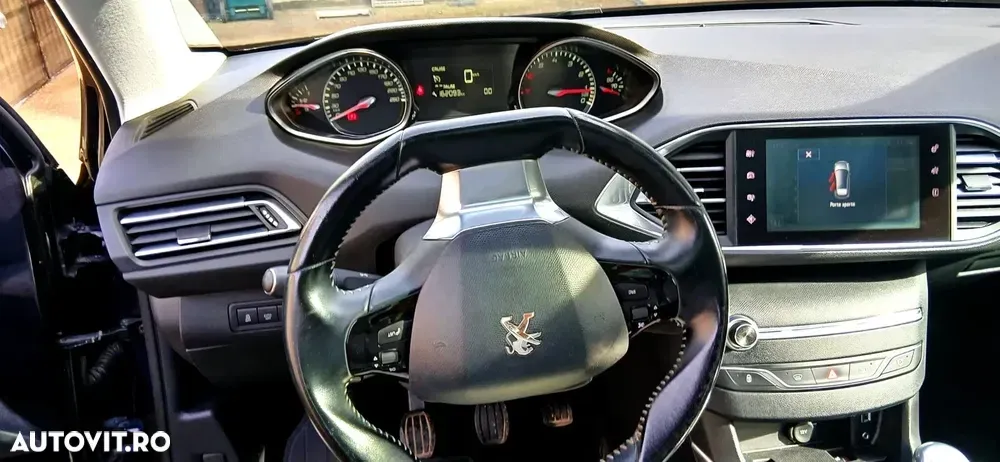 Peugeot 308 II 130 e-THP Stop & Start Allure — imagine 6