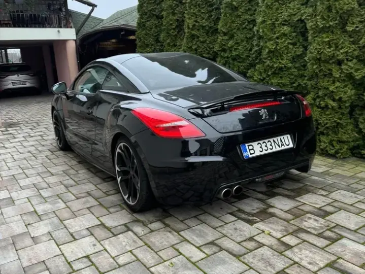 Peugeot RCZ