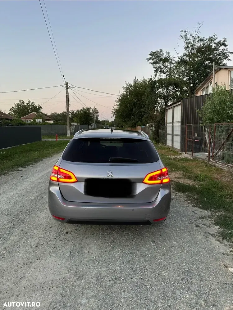 Peugeot 308 II — imagine 5