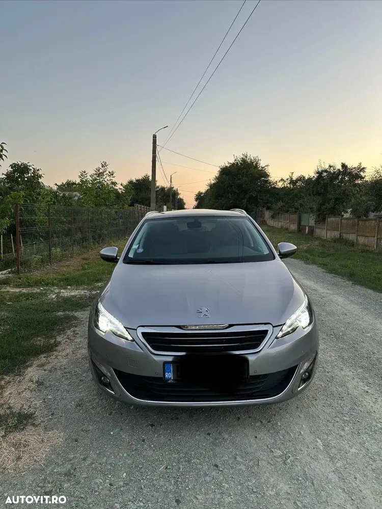 Peugeot 308 II — imagine 2