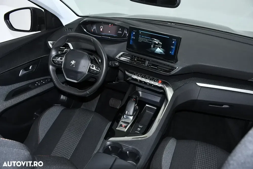Peugeot 3008 II 1.2 PureTech Turbo S&S EAT8 Allure — imagine 4