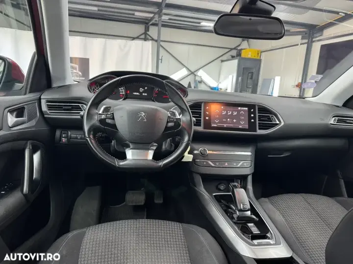 Peugeot 308 II PureTech 130 GPF EAT8 Stop & Start Allure
