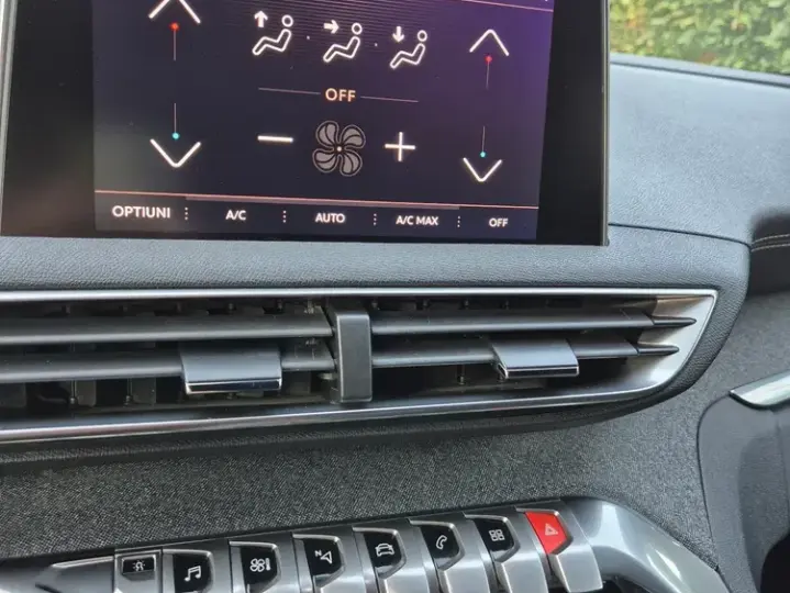 Peugeot 5008 II THP 165 EAT6 Stop & Start Active