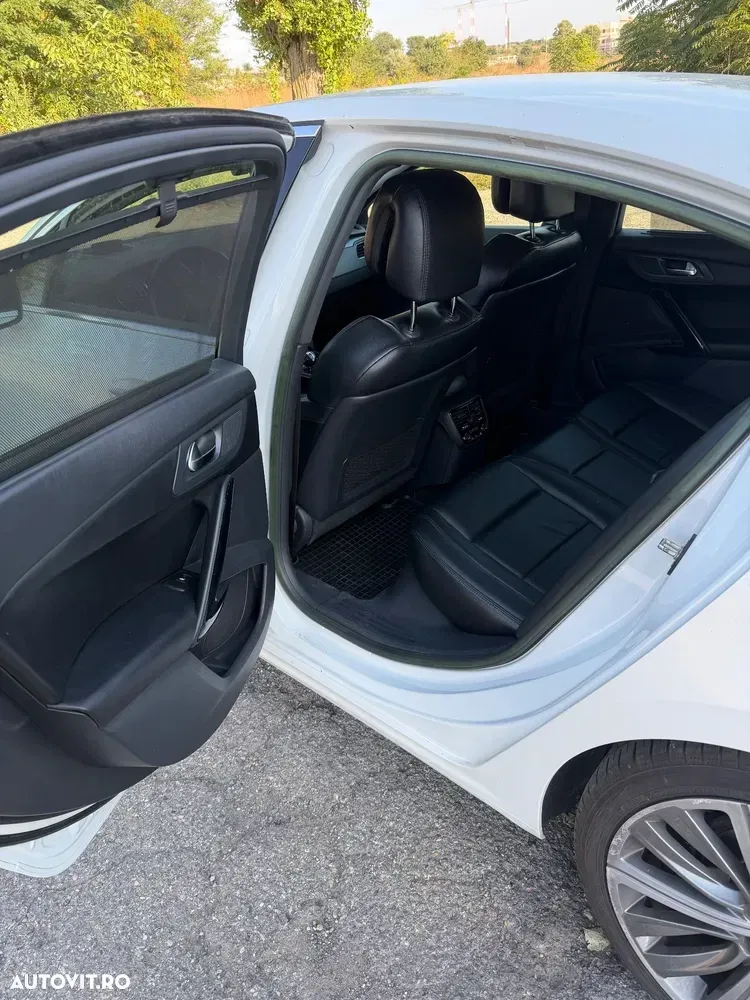 Peugeot 508 I Hybrid4 — imagine 6