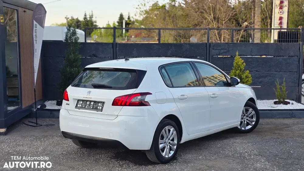 Peugeot 308 II PureTech 130 GPF EAT8 Stop & Start Active Business-Paket — imagine 4