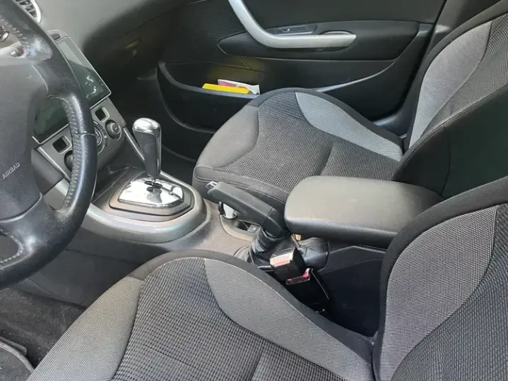 Peugeot 308 I