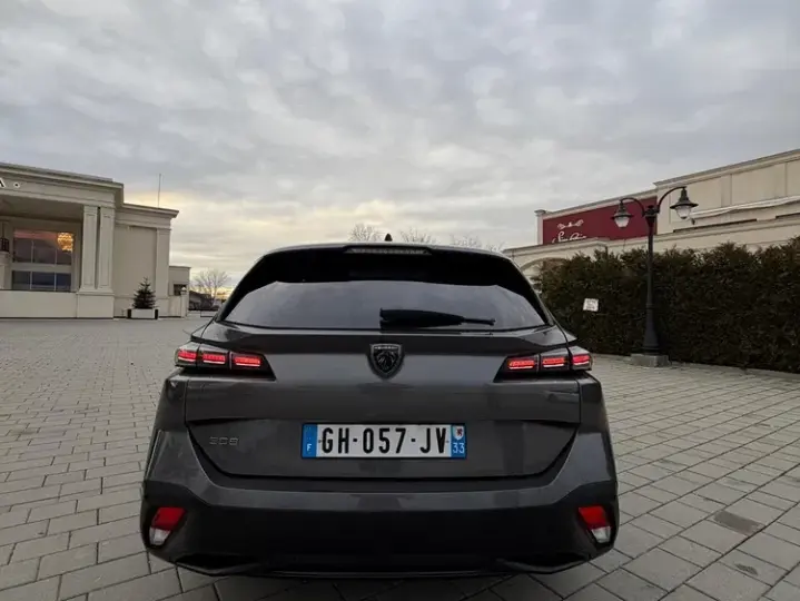 Peugeot 308 III BlueHDi 130 EAT8 Stop & Start Active