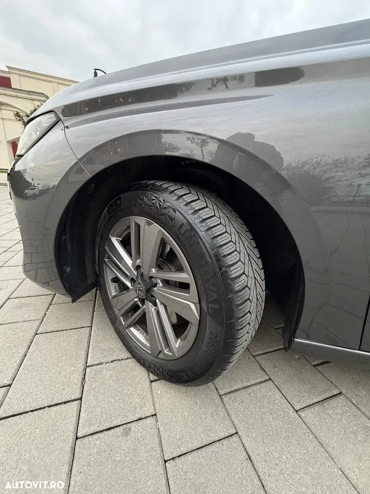 Peugeot 308 III BlueHDi 130 EAT8 Stop & Start Active — imagine 3