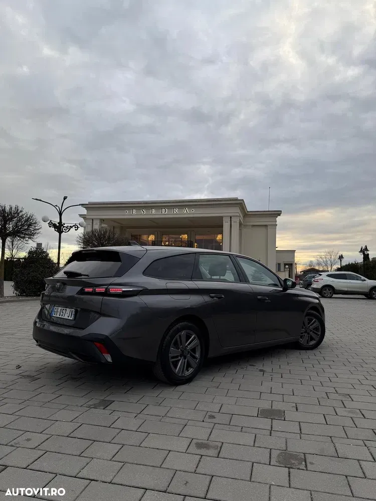 Peugeot 308 III BlueHDi 130 EAT8 Stop & Start Active — imagine 5