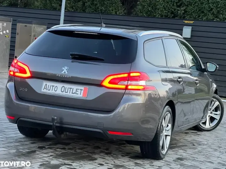 Peugeot 308 1.2 L PureTech Turbo S&S Allure